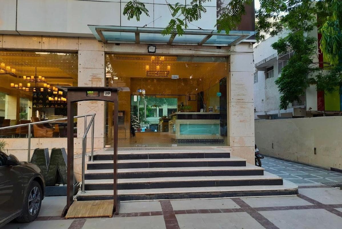 Madhuban Hotel , Nueva Delhi Exterior foto